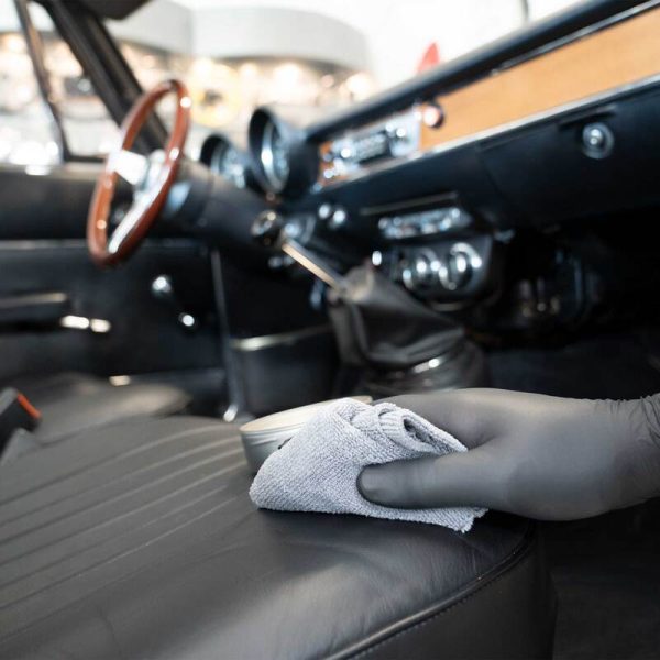 8811-S-01_11 Classic Car Leather