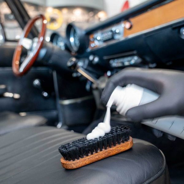 8811-S-01_5 Classic Car Leather